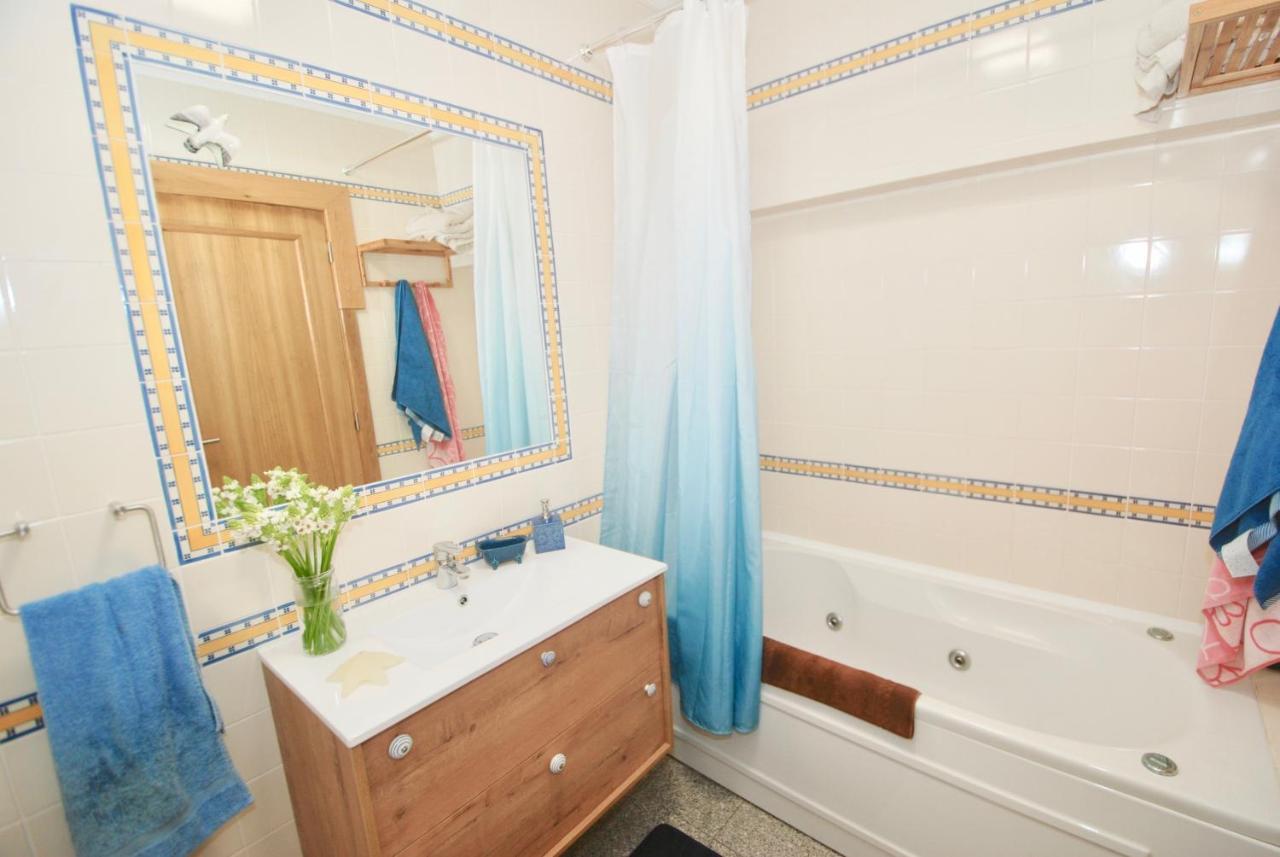 Oceanic Apartment Sao Martinho do Porto Bagian luar foto