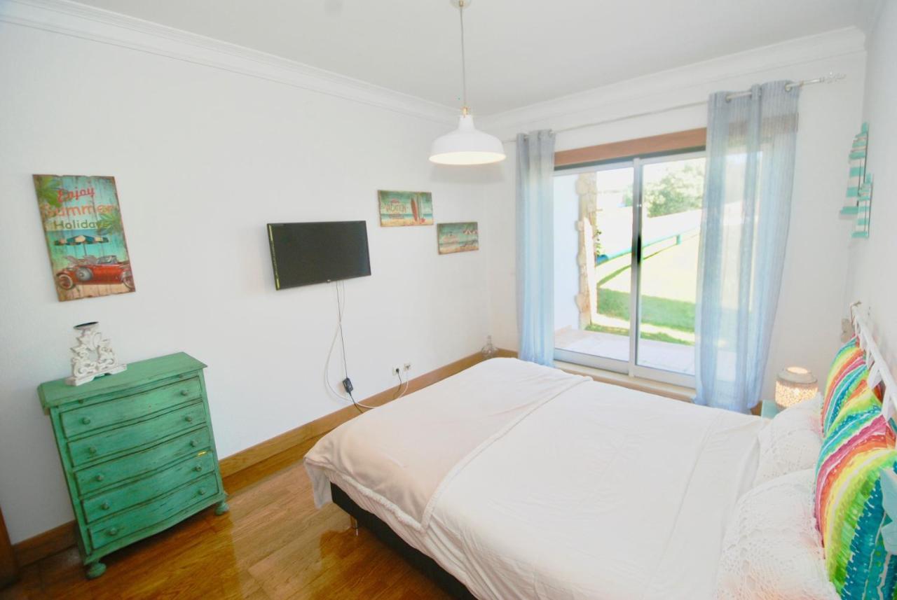Oceanic Apartment Sao Martinho do Porto Bagian luar foto