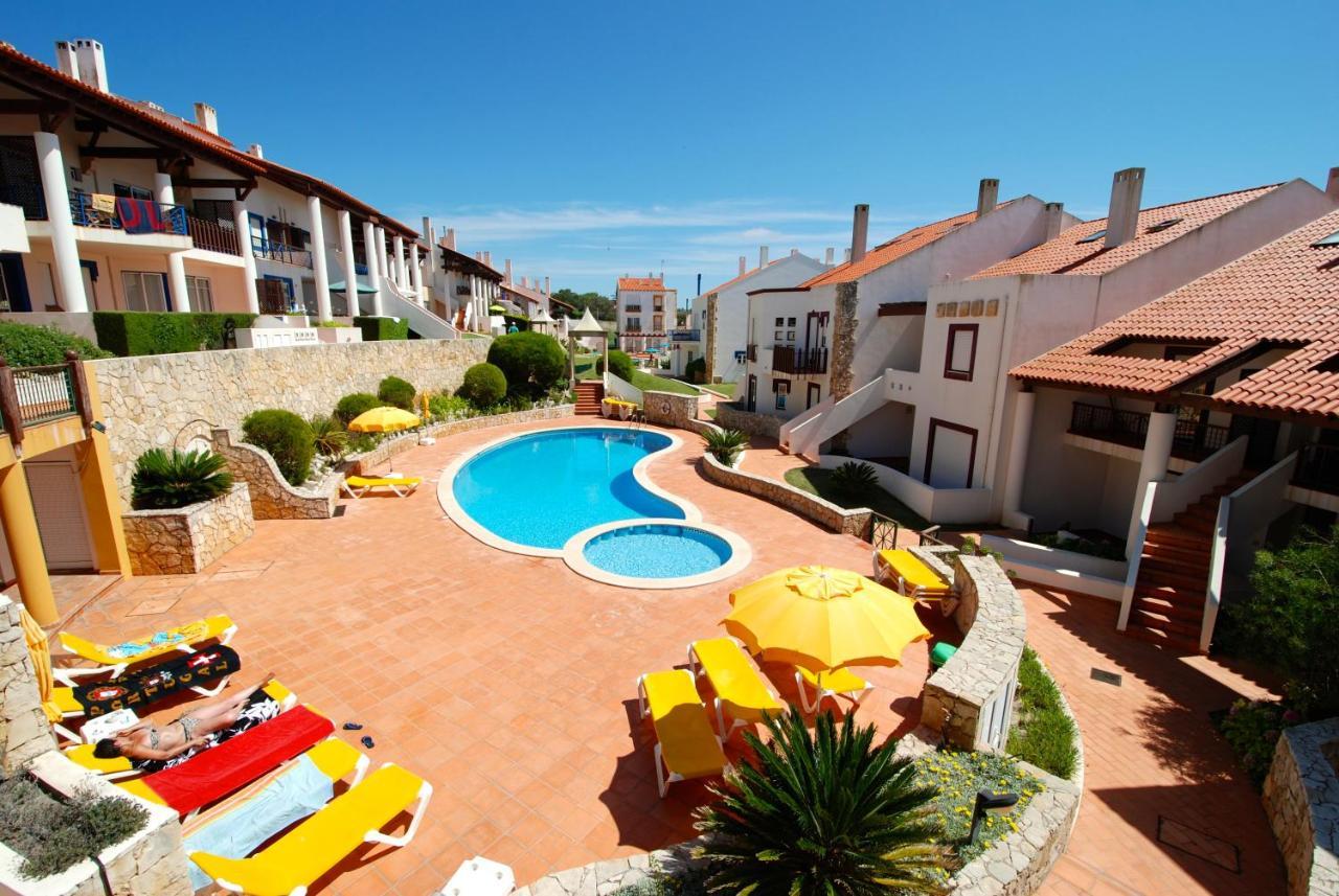 Oceanic Apartment Sao Martinho do Porto Bagian luar foto