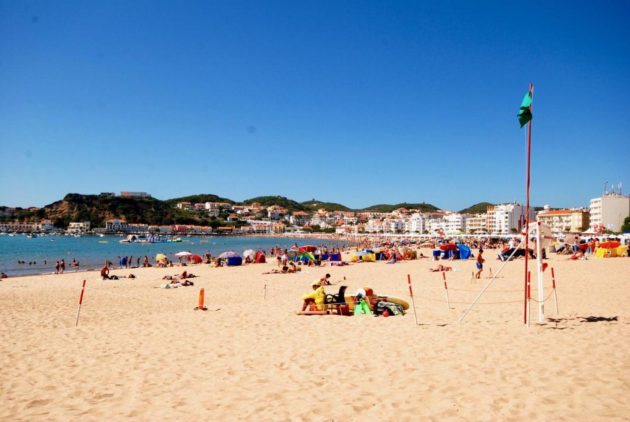 Oceanic Apartment Sao Martinho do Porto Bagian luar foto